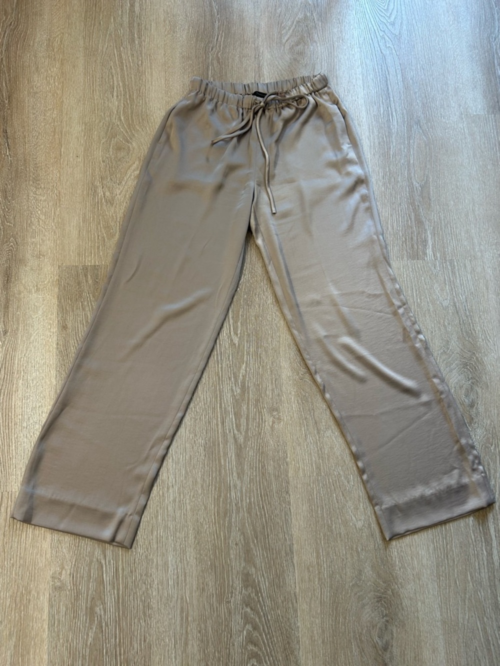 Beige Drawstring Banana Republic Pants